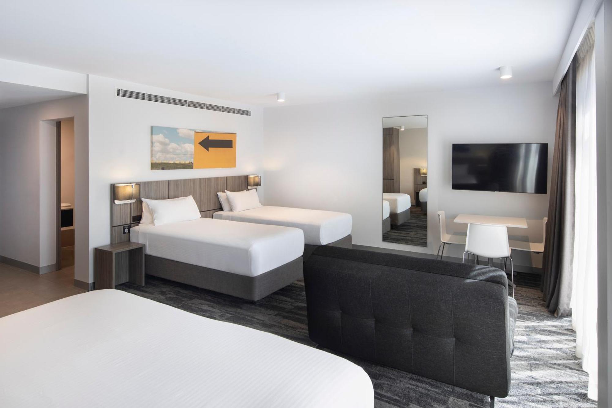 Mercure Sydney Blacktown Arndell Park Buitenkant foto